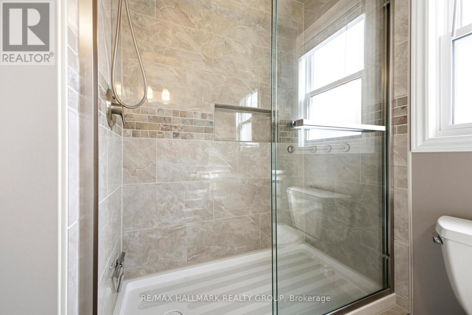 178 Equestrian Drive, Ottawa, Ontario  K2M 2B9 - Photo 20 - X12950478