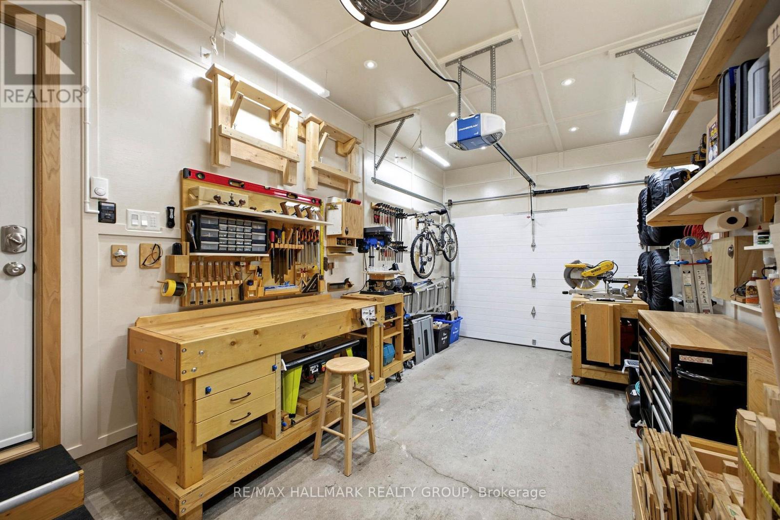 178 Equestrian Drive, Ottawa, Ontario  K2M 2B9 - Photo 32 - X12950478