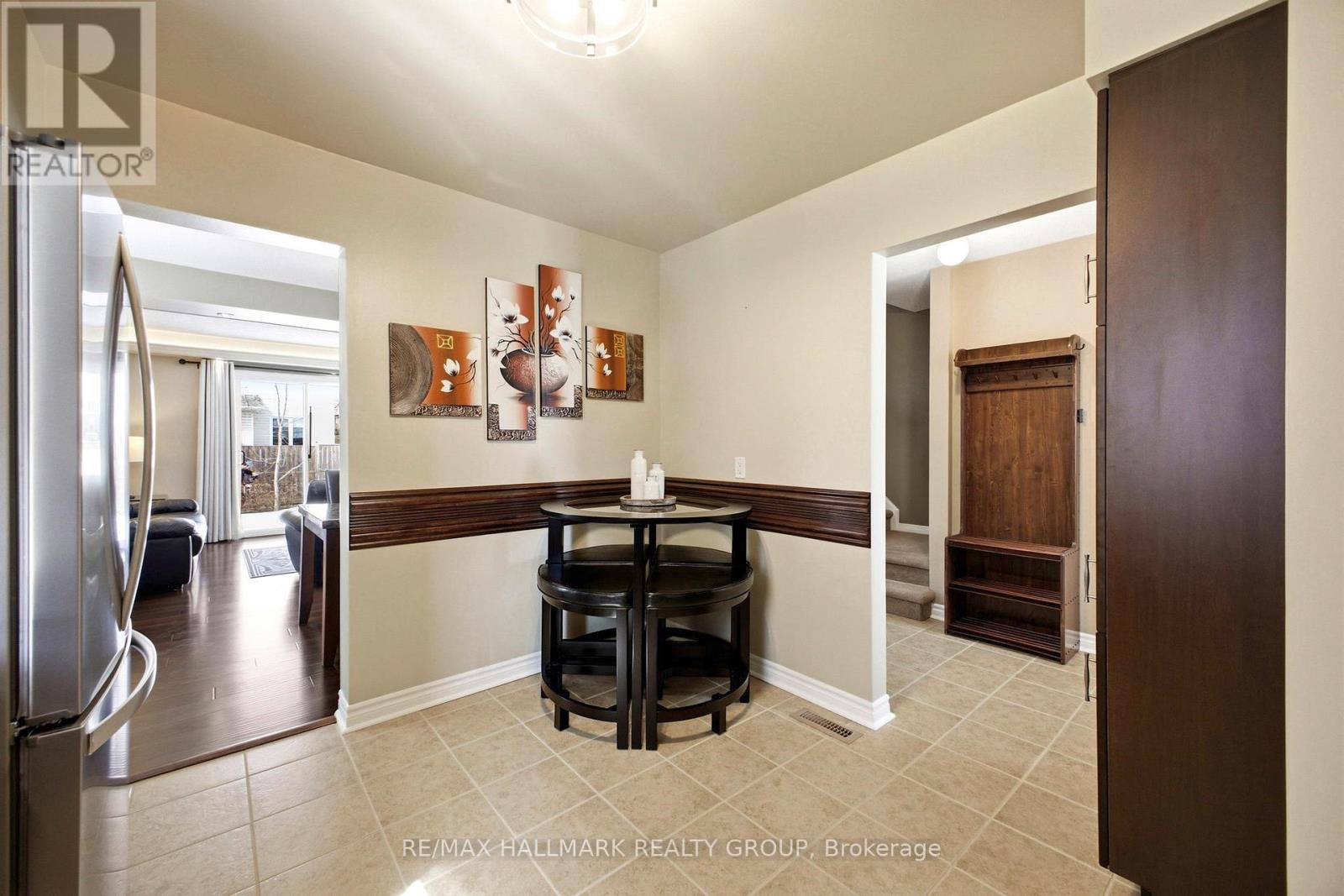 178 Equestrian Drive, Ottawa, Ontario  K2M 2B9 - Photo 8 - X12950478