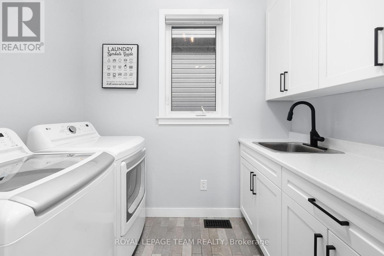 432 Gidran Circle, Ottawa, Ontario  K2V 0P5 - Photo 34 - X12950596