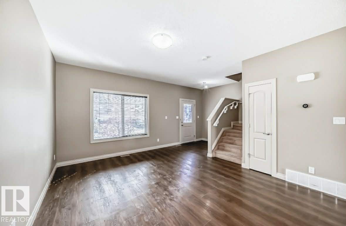 3008 17 Av Av Nw Nw, Edmonton, Alberta  T6T 0R9 - Photo 4 - E4480194