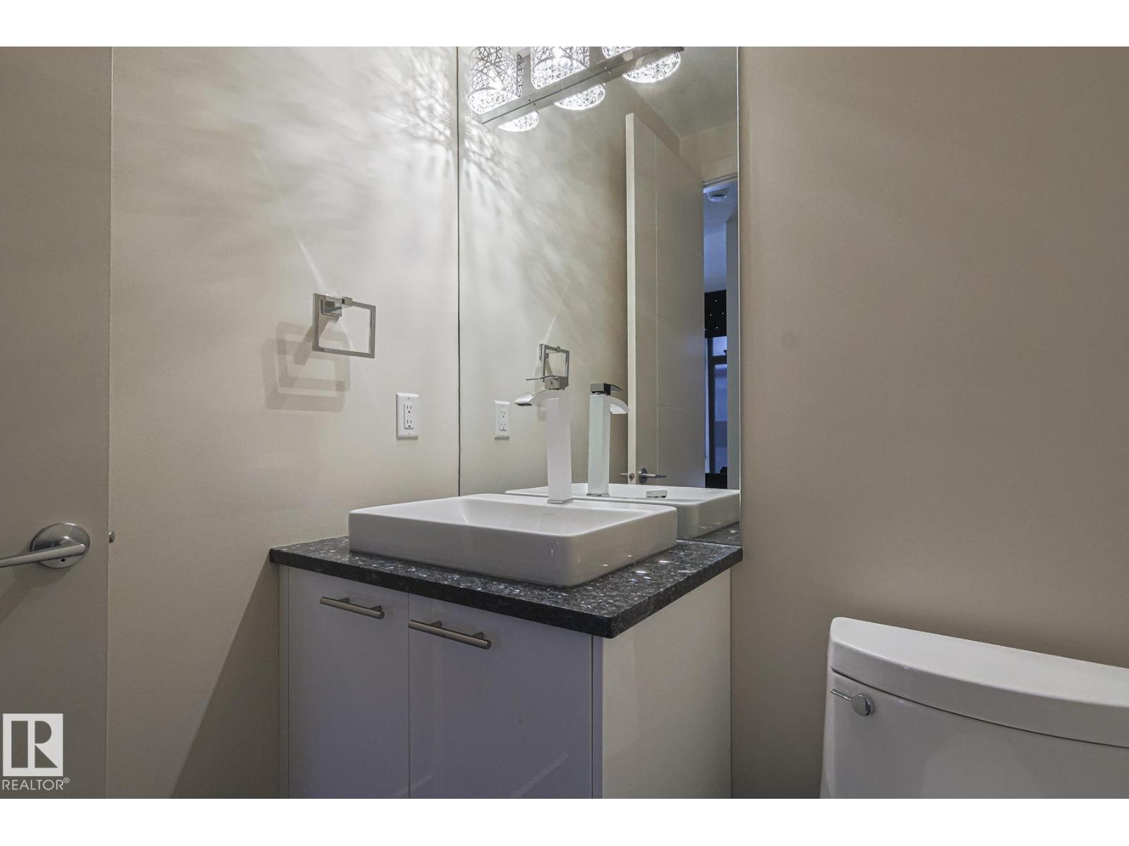 1116 Hainstock Green Gr Sw, Edmonton, Alberta  T6W 2T8 - Photo 12 - E4480202