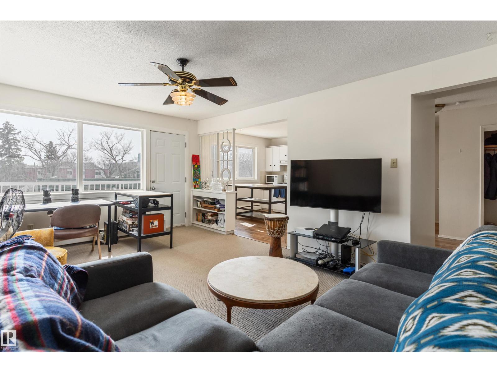 #18 10812 115 St Nw, Edmonton, Alberta  T5H 3L1 - Photo 3 - E4480214