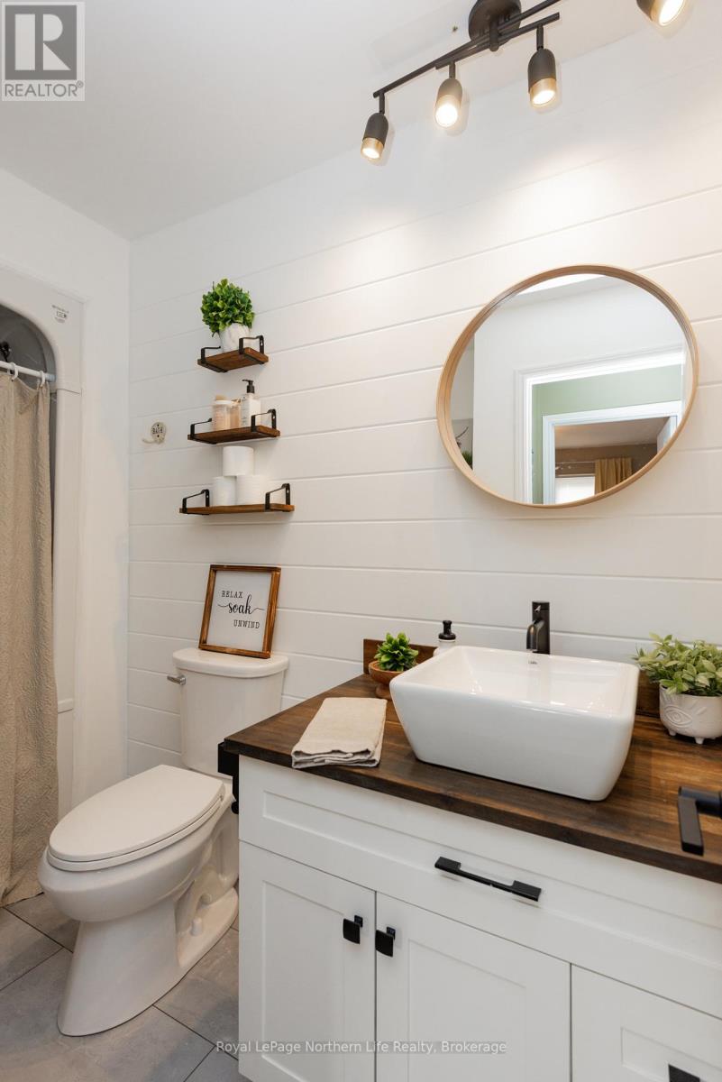 47 Harris Drive, North Bay, Ontario  P1A 3Z1 - Photo 17 - X12950256