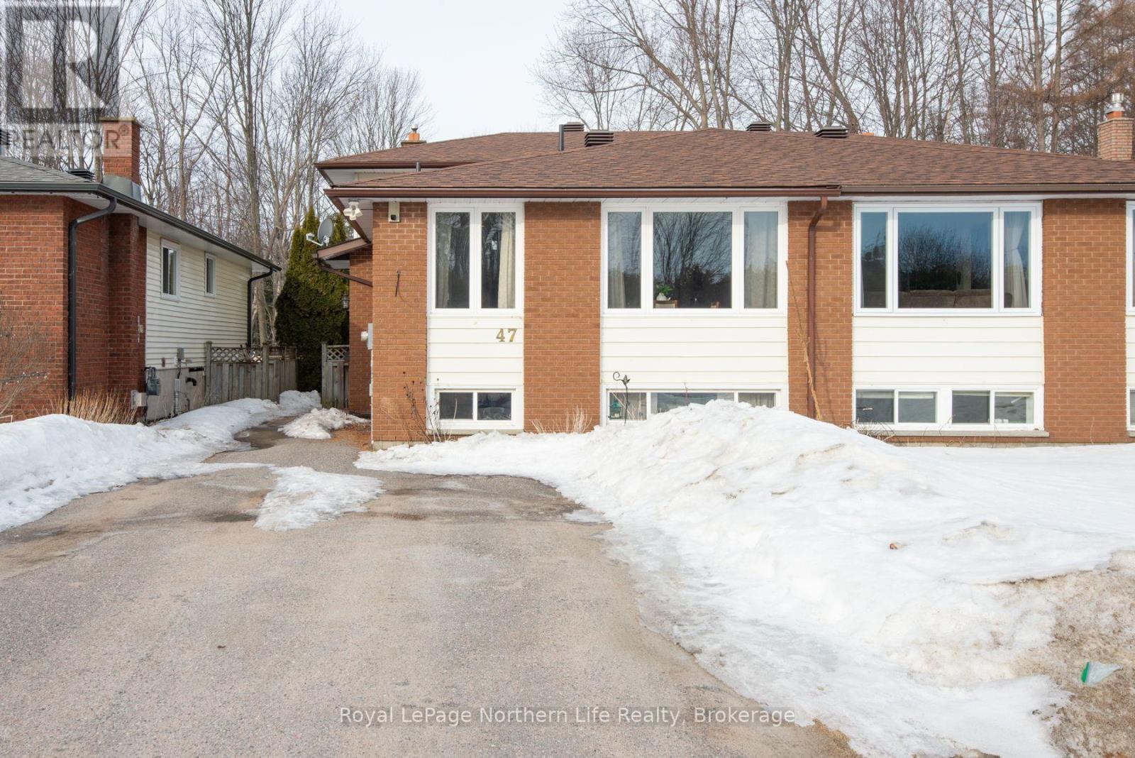 47 Harris Drive, North Bay, Ontario  P1A 3Z1 - Photo 2 - X12950256