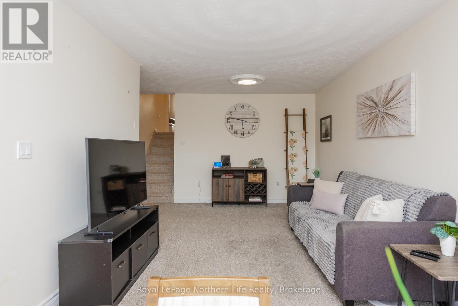 47 Harris Drive, North Bay, Ontario  P1A 3Z1 - Photo 8 - X12950256