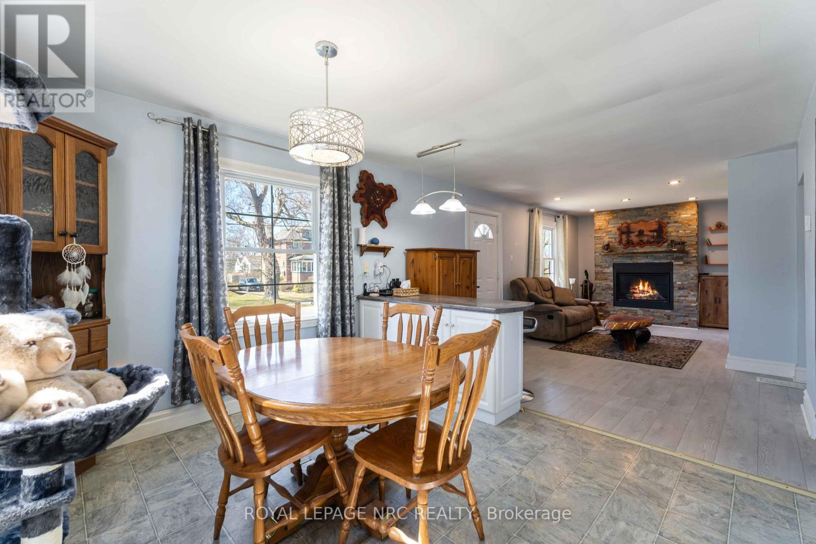 103 Clare Avenue, Port Colborne, Ontario  L3K 5H6 - Photo 10 - X12950292