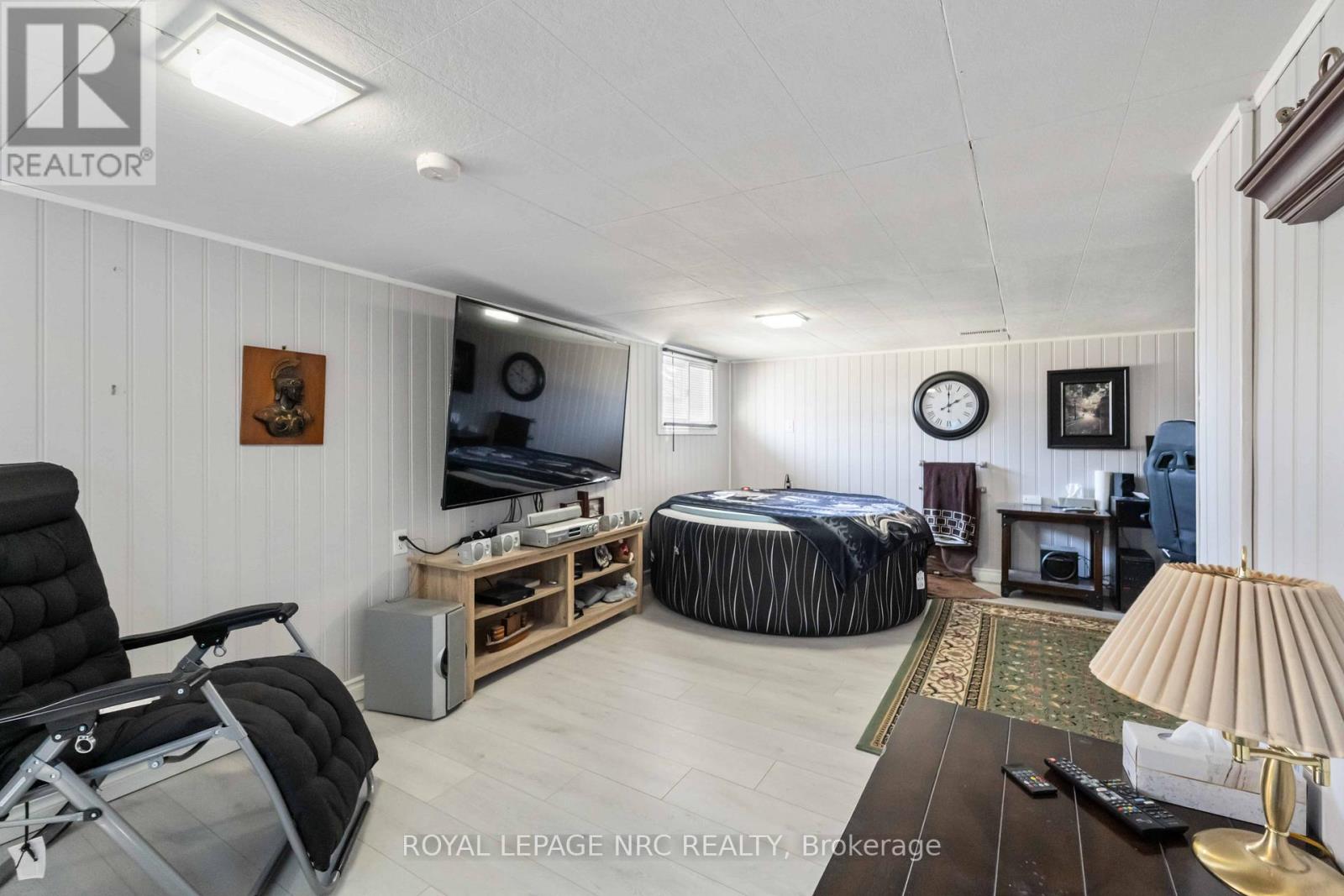 103 Clare Avenue, Port Colborne, Ontario  L3K 5H6 - Photo 25 - X12950292