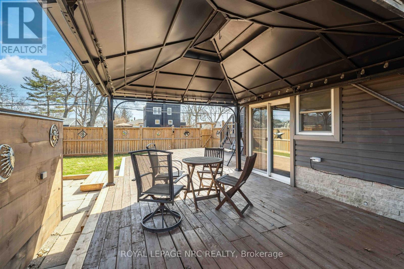 103 Clare Avenue, Port Colborne, Ontario  L3K 5H6 - Photo 34 - X12950292