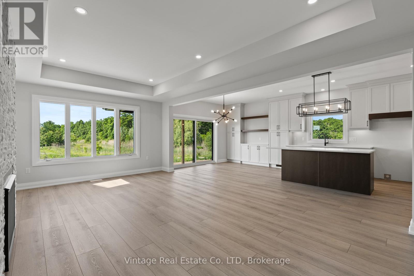 7455 Majestic Trail, Niagara Falls, Ontario  L2H 3V9 - Photo 10 - X12950332