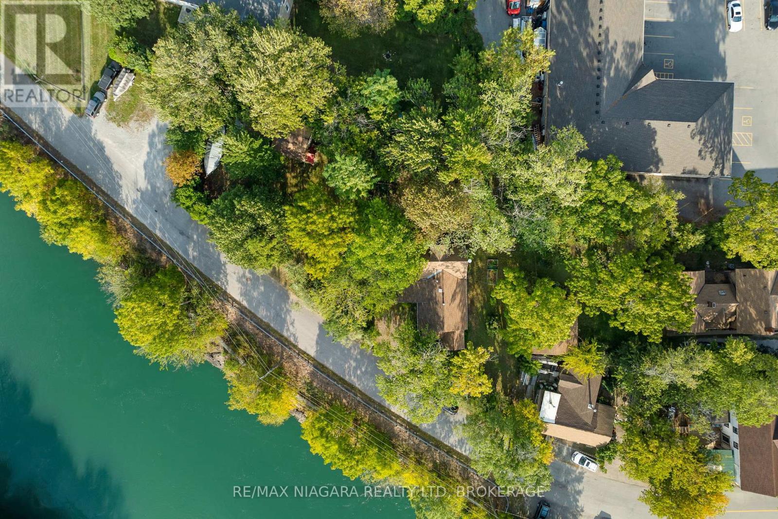 105 Weir Road, Port Colborne, Ontario  L3K 2M8 - Photo 40 - X12950432