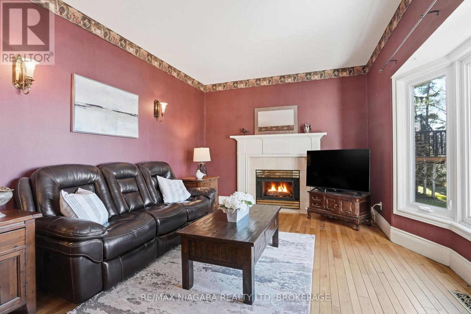 50 Henley Drive, St. Catharines, Ontario  L2N 4A9 - Photo 12 - X12950484