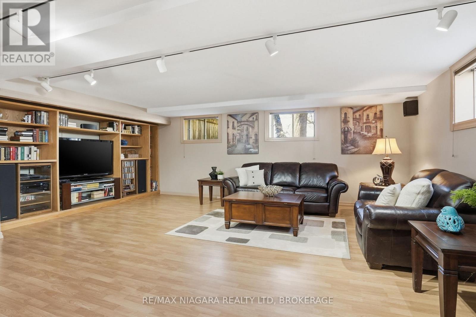 50 Henley Drive, St. Catharines, Ontario  L2N 4A9 - Photo 25 - X12950484