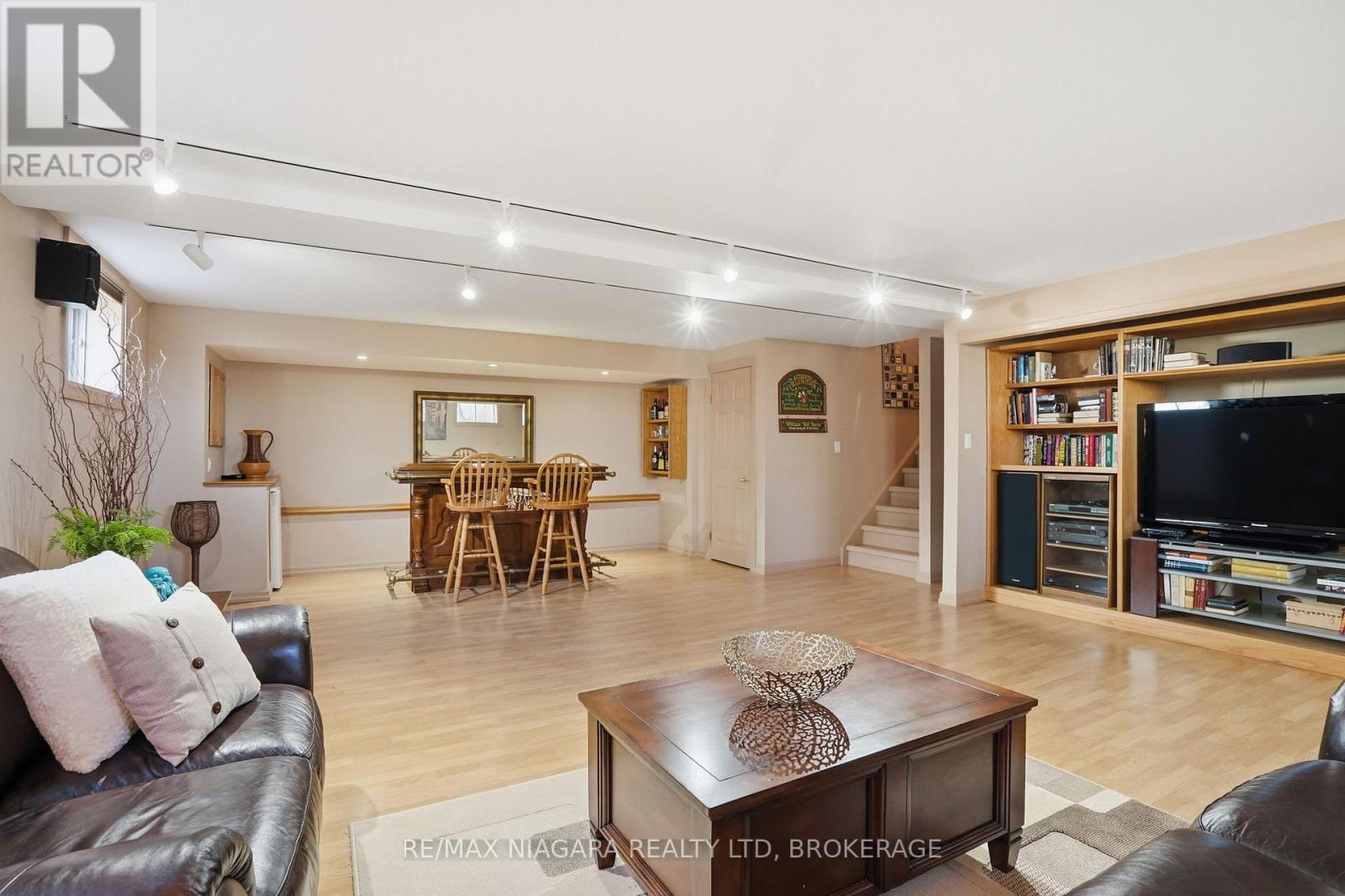 50 Henley Drive, St. Catharines, Ontario  L2N 4A9 - Photo 26 - X12950484