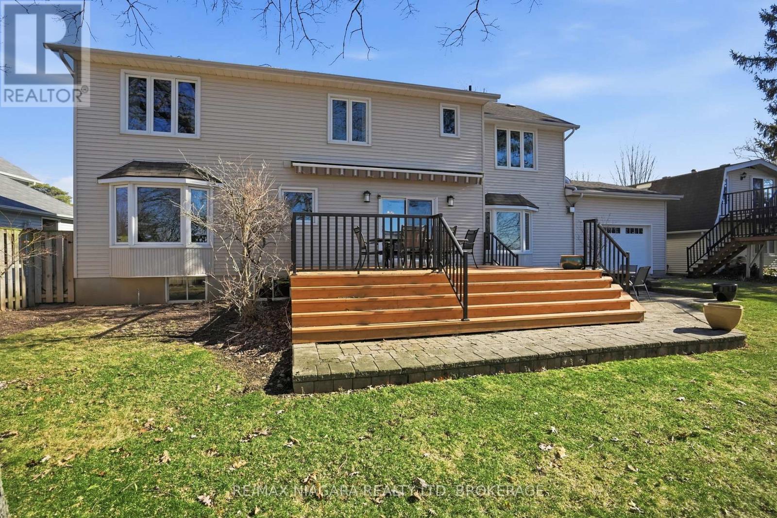 50 Henley Drive, St. Catharines, Ontario  L2N 4A9 - Photo 32 - X12950484