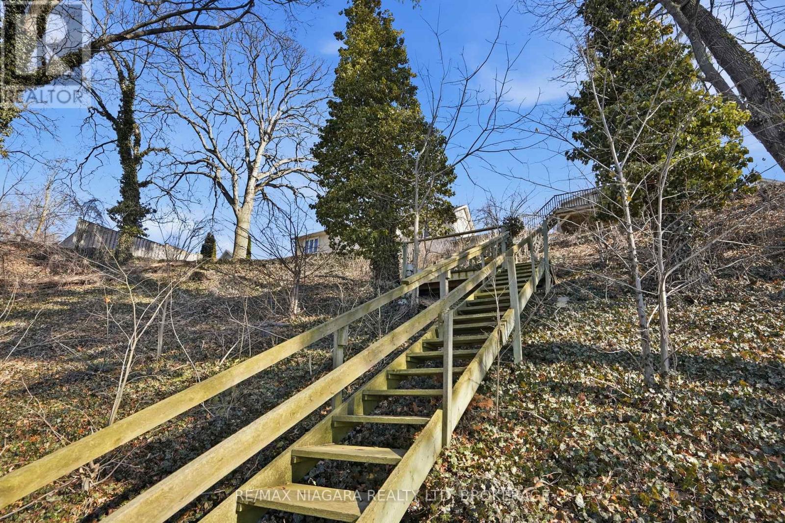 50 Henley Drive, St. Catharines, Ontario  L2N 4A9 - Photo 40 - X12950484