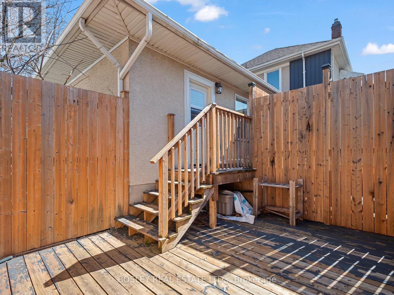 121 Oakdale Avenue, St. Catharines, Ontario  L2P 2L3 - Photo 23 - X12950496