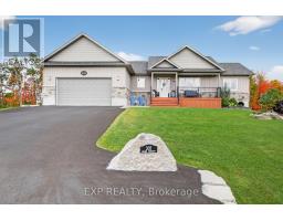 305 MOORE CRESCENT, North Grenville, Ontario