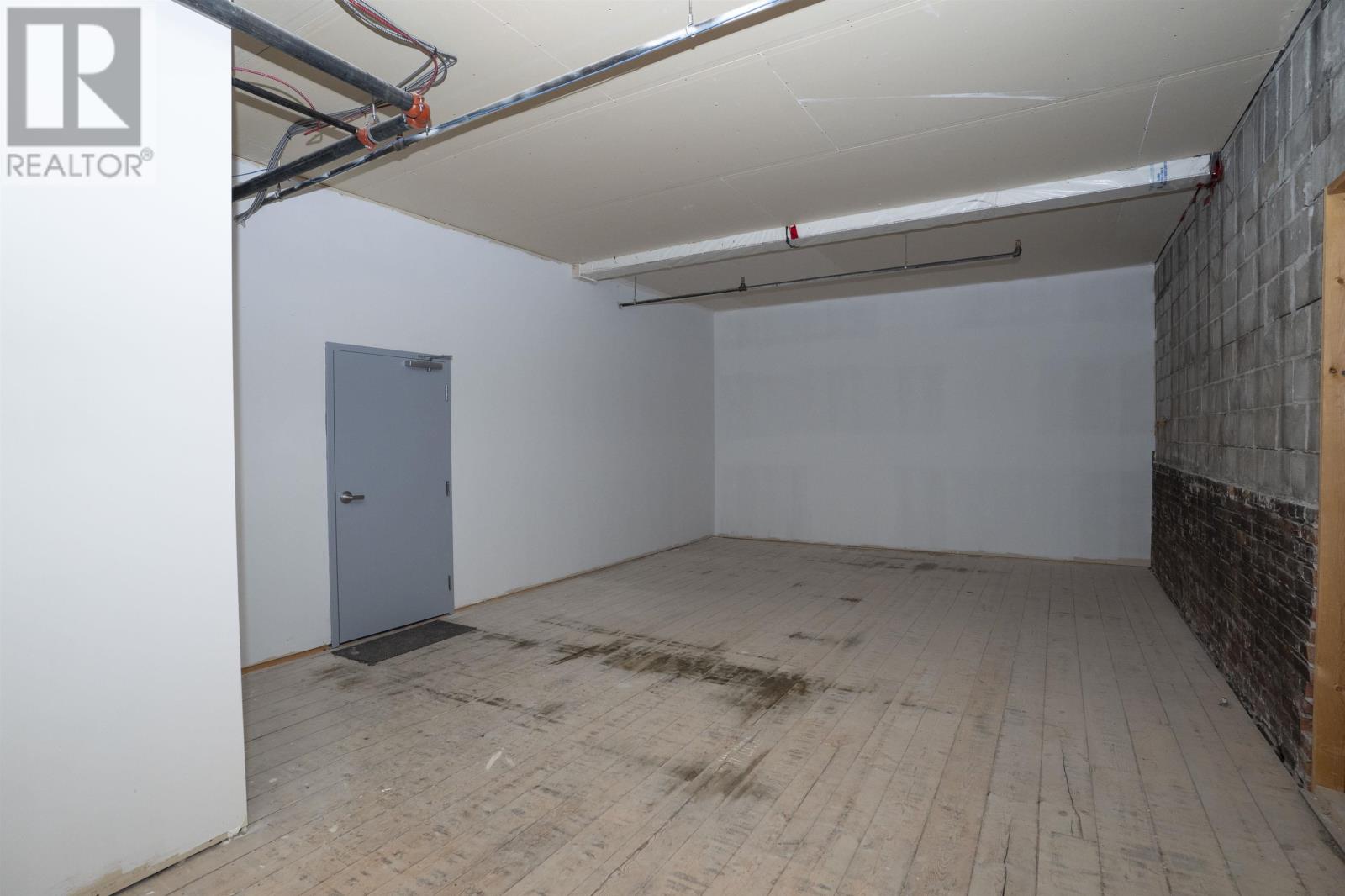 A & B 615 Victoria Ave E, Thunder Bay, Ontario  P7C 1B1 - Photo 13 - TB2600605