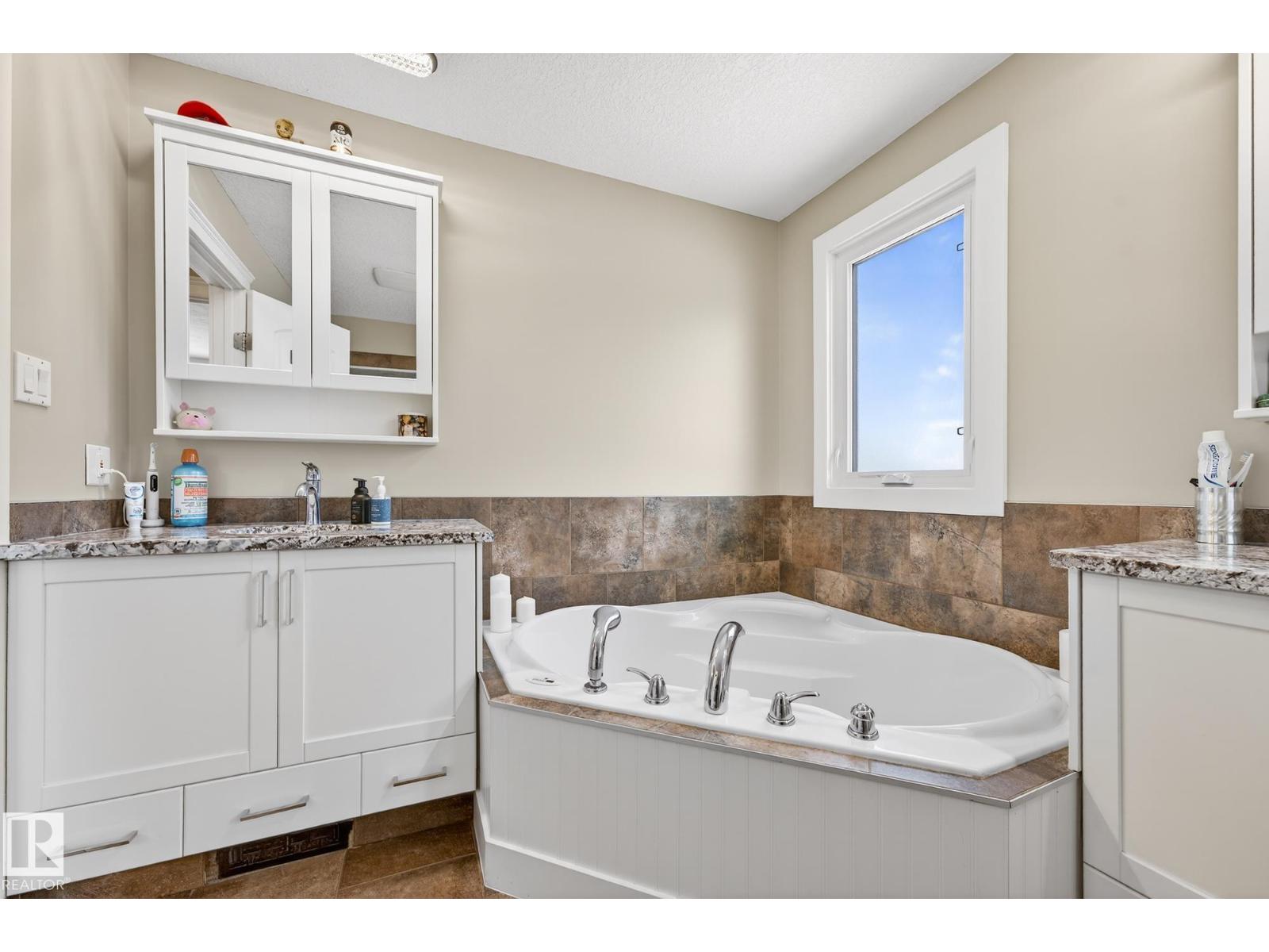 22245 Twp Road 512, Rural Strathcona County, Alberta  T8C 1H2 - Photo 51 - E4480207