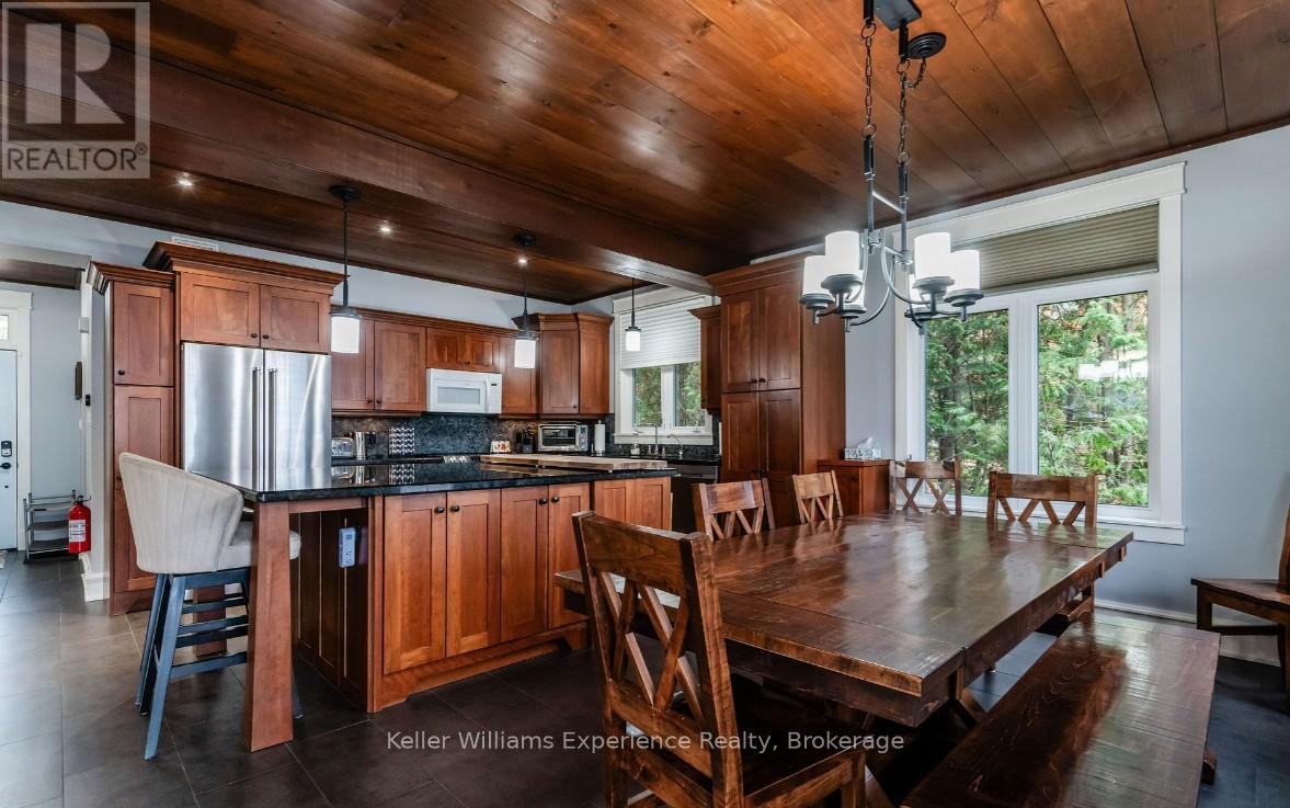 1749 Champlain Road, Tiny, Ontario  L9M 0C1 - Photo 11 - S12950568