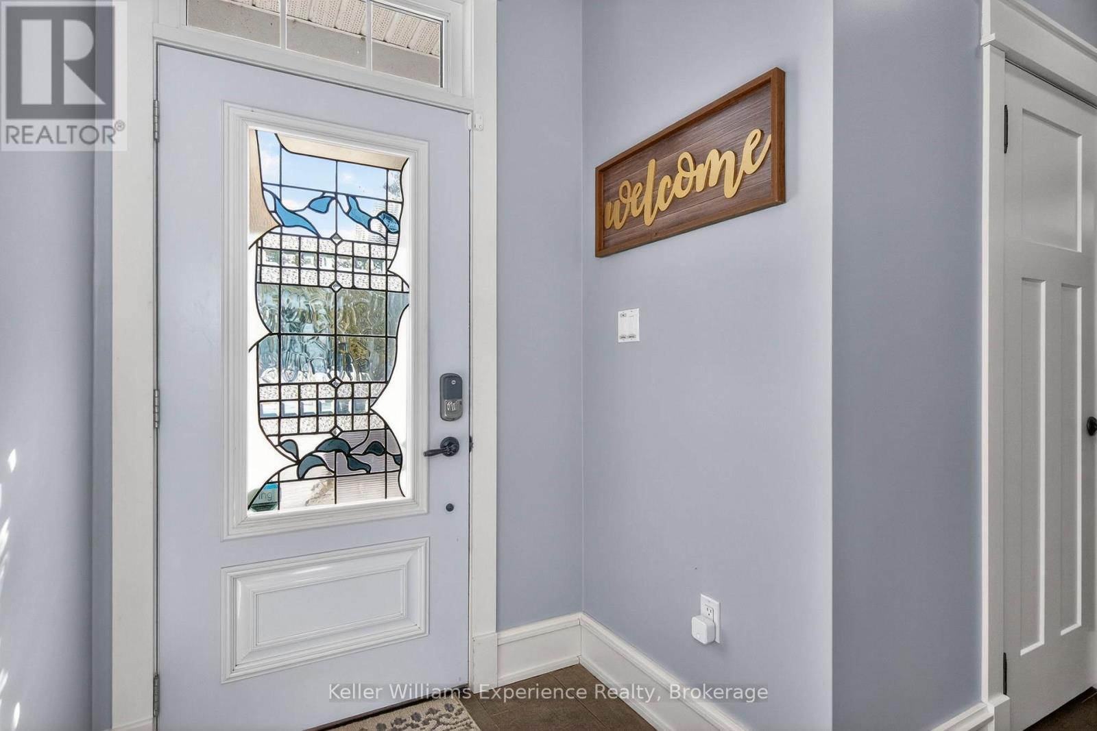 1749 Champlain Road, Tiny, Ontario  L9M 0C1 - Photo 4 - S12950568