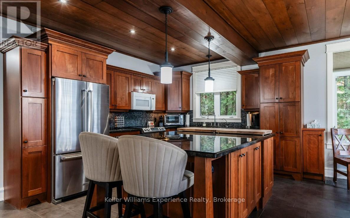 1749 Champlain Road, Tiny, Ontario  L9M 0C1 - Photo 7 - S12950568