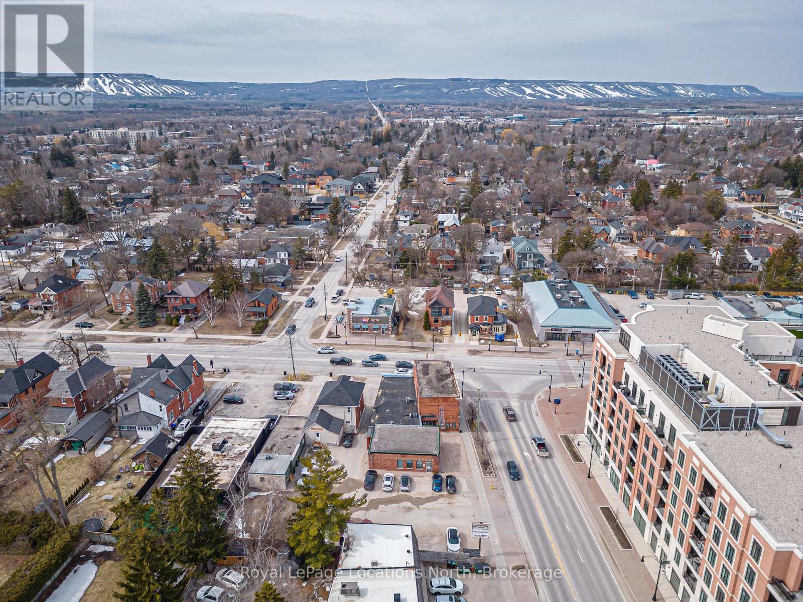 311 Hurontario Street, Collingwood, Ontario  L9Y 2M5 - Photo 8 - S12950572