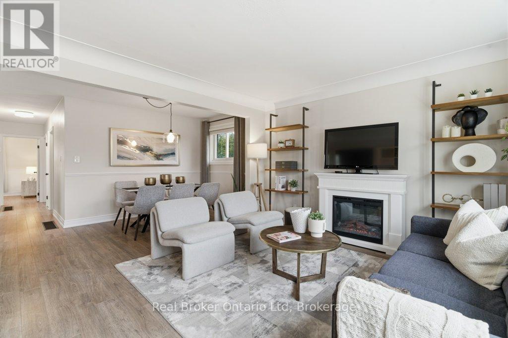 1518 Fisher Avenue, Burlington (Mountainside), Ontario  L7P 2L8 - Photo 11 - W12950678