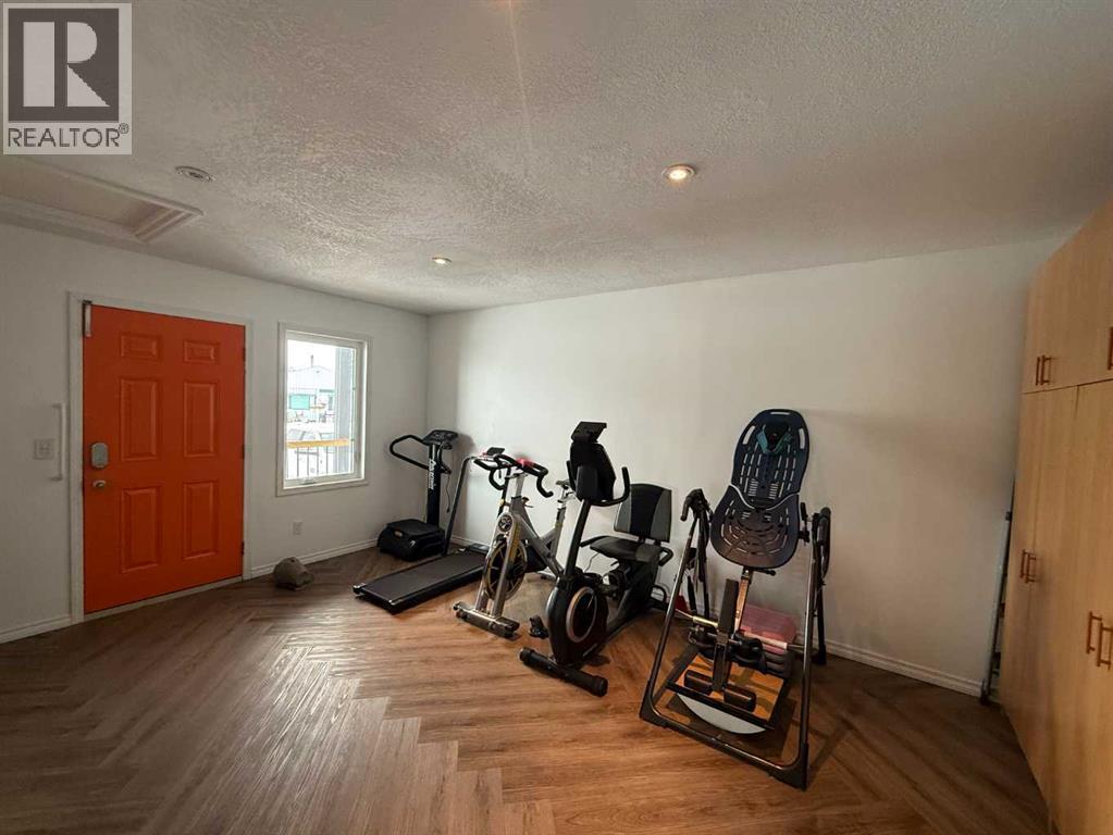 106 Brien Avenue Nw, Falher, Alberta  T0H 1M0 - Photo 2 - A2295787