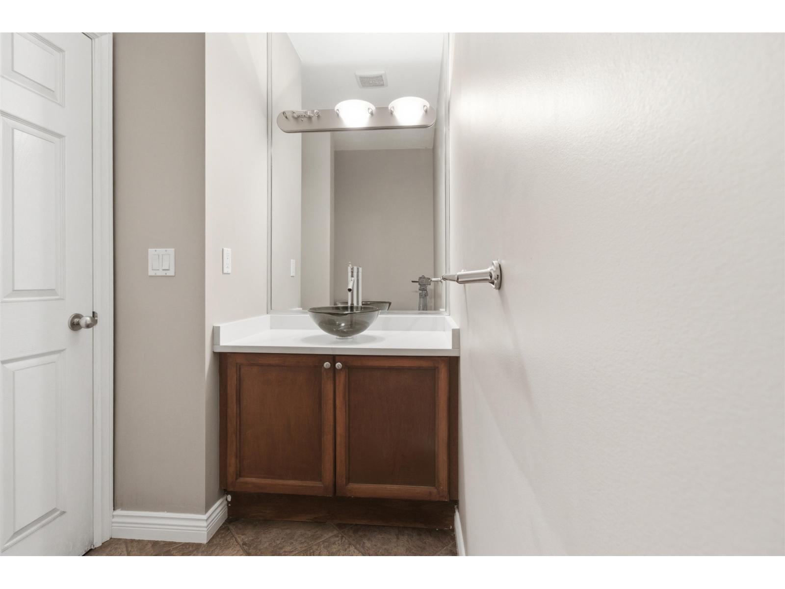 48 15168 66a Avenue, Surrey, British Columbia  V3S 1X2 - Photo 10 - R3105931