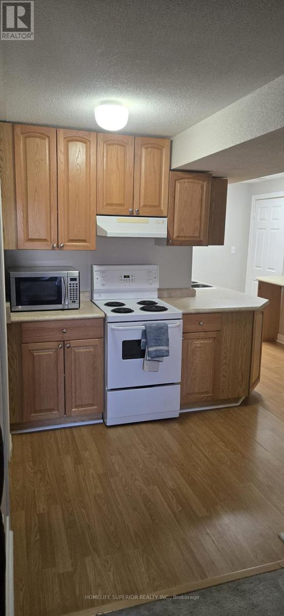 54 Mccrimmon Crescent, Clarington, Ontario  L1C 4N3 - Photo 2 - E12950414