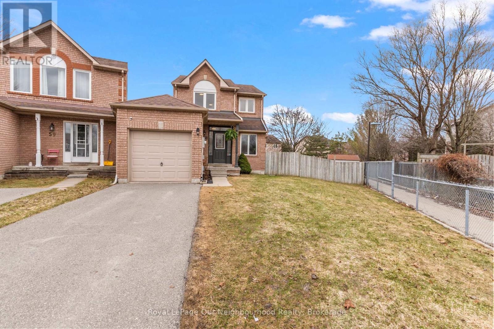 61 FRY CRESCENT, Clarington, Ontario