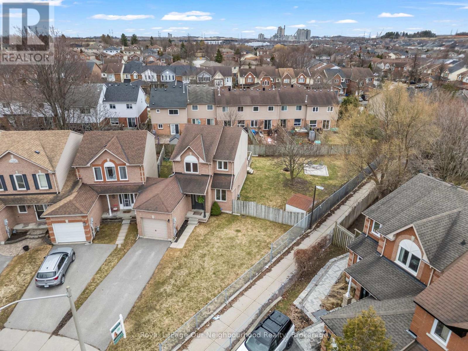 61 Fry Crescent, Clarington, Ontario  L1C 4Y3 - Photo 4 - E12950708