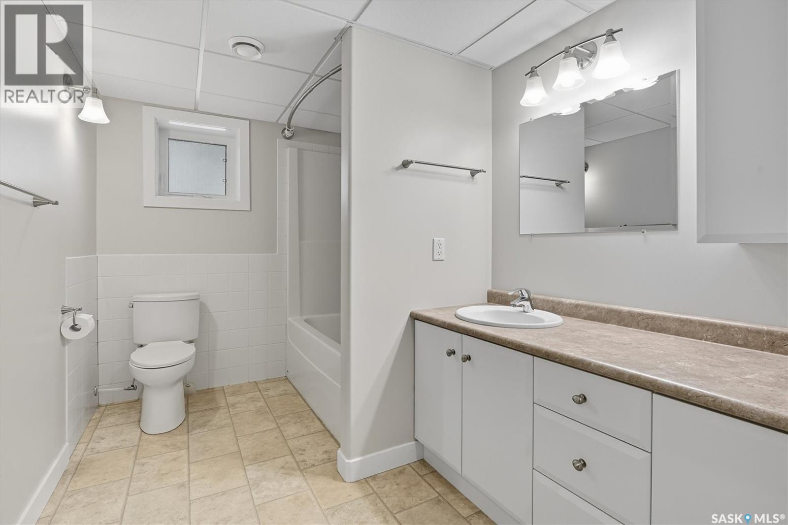 4005 3rd Avenue W, Waldheim, Saskatchewan  S0K 4R0 - Photo 35 - SK025272