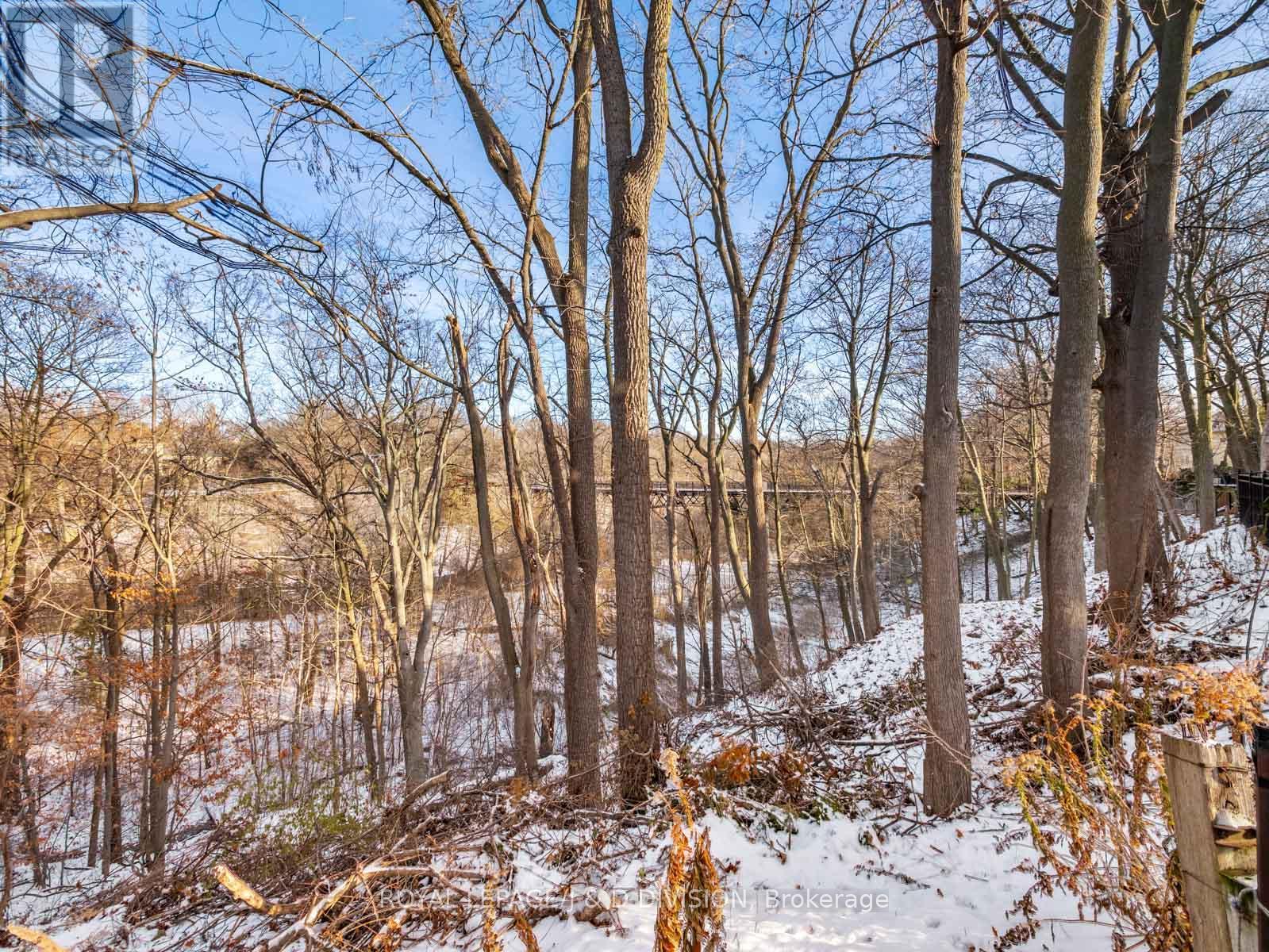 64 Heathdale Road, Toronto, Ontario  M6C 1M8 - Photo 28 - C12805392