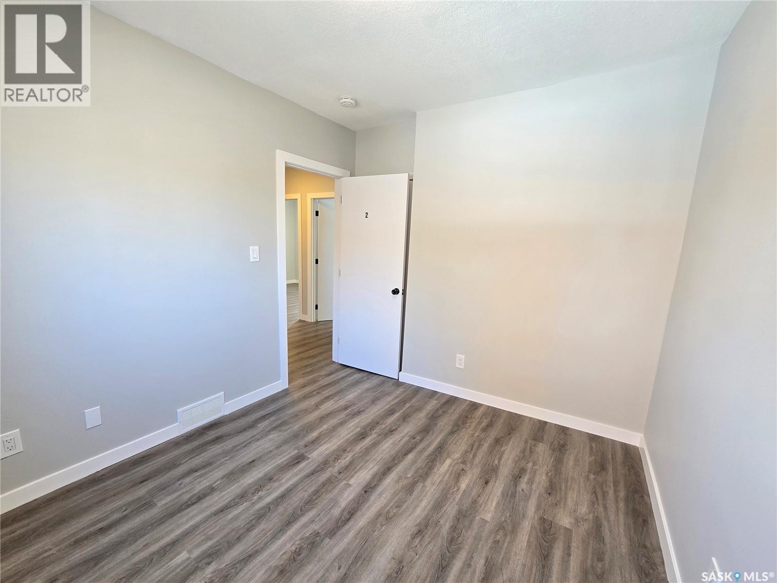 210 E Avenue N, Saskatoon, Saskatchewan  S7L 1R7 - Photo 23 - SK031809