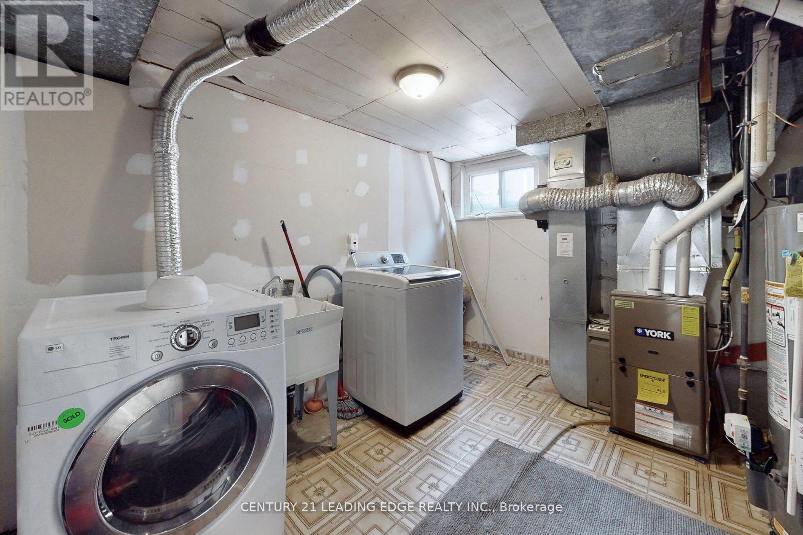 Bsmt - 1215 Warden Avenue, Toronto, Ontario  M1R 2R3 - Photo 25 - E12671776