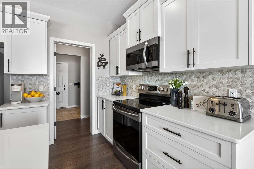 299 Hillcrest Heights SW, Airdrie, Alberta  T4B 3Z2 - Photo 13 - A2297970