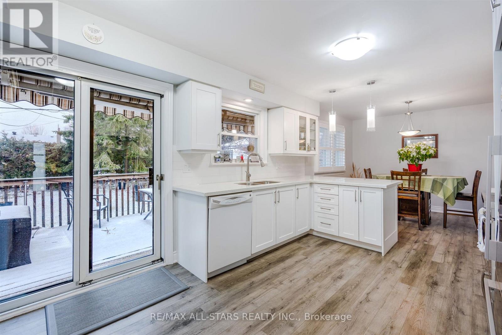 872 Law Street, Oshawa, Ontario  L1G 4M4 - Photo 10 - E12946494