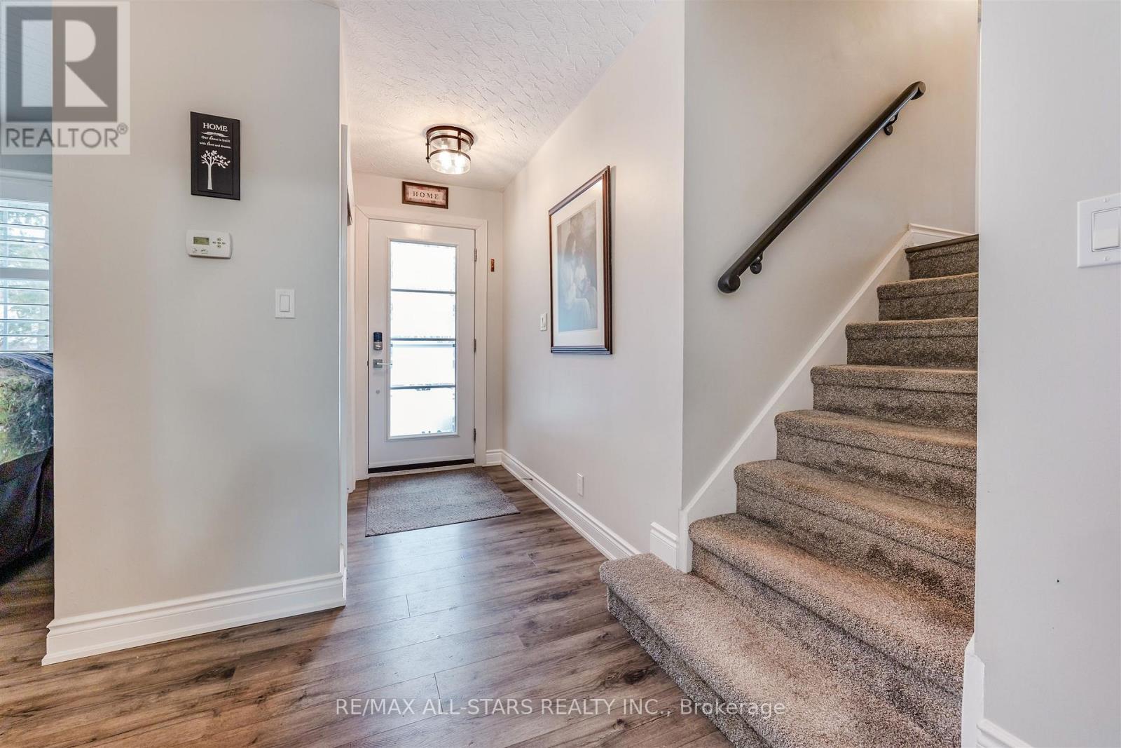 872 Law Street, Oshawa, Ontario  L1G 4M4 - Photo 6 - E12946494