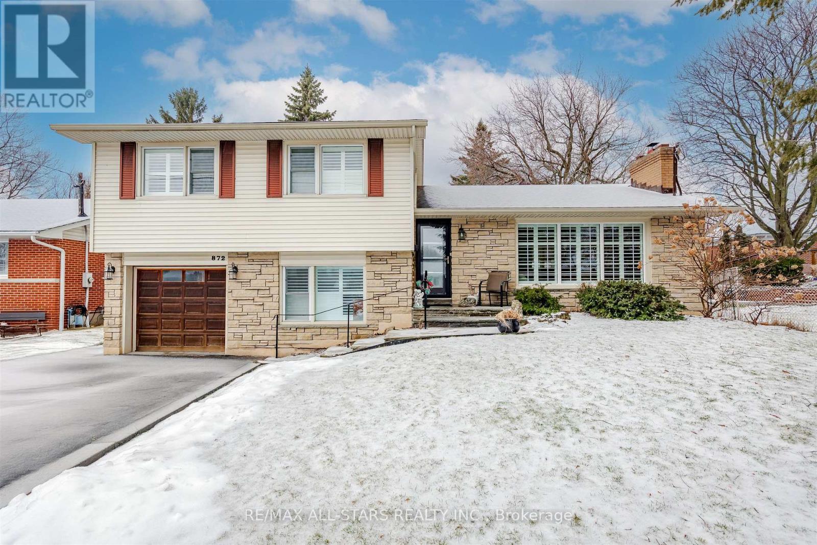 872 Law Street, Oshawa, Ontario  L1G 4M4 - Photo 2 - E12946494