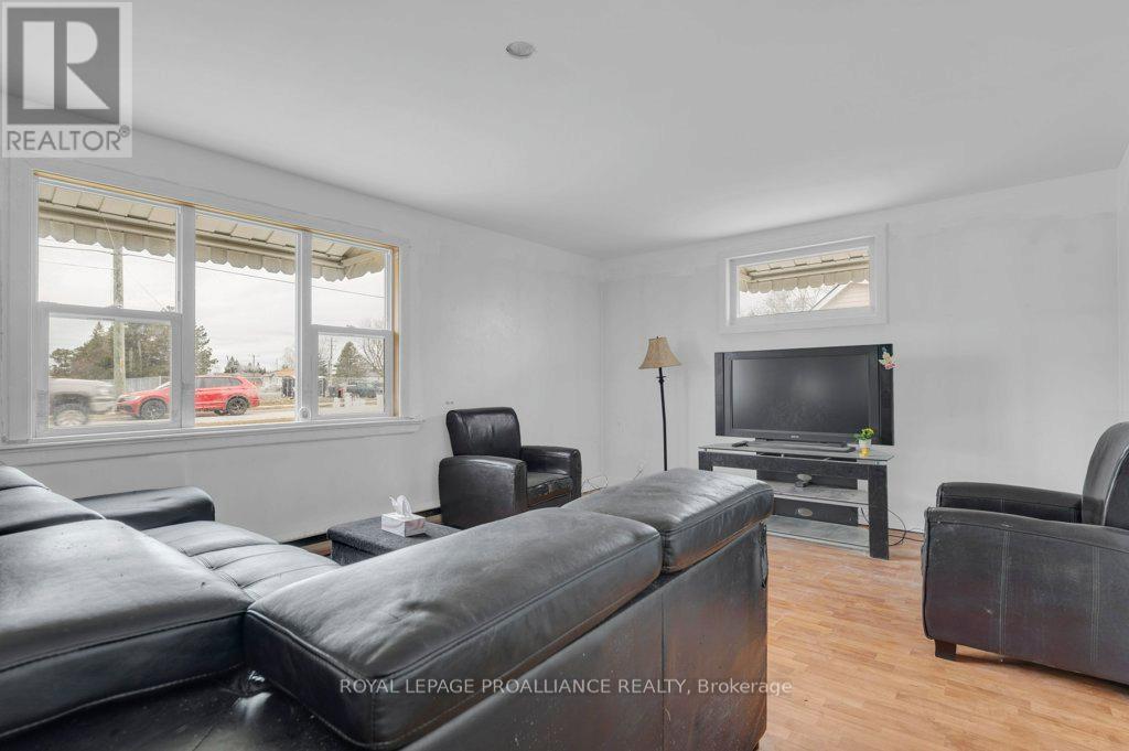 91 West Street W, Belleville, Ontario  K8N 4X6 - Photo 9 - X12950236