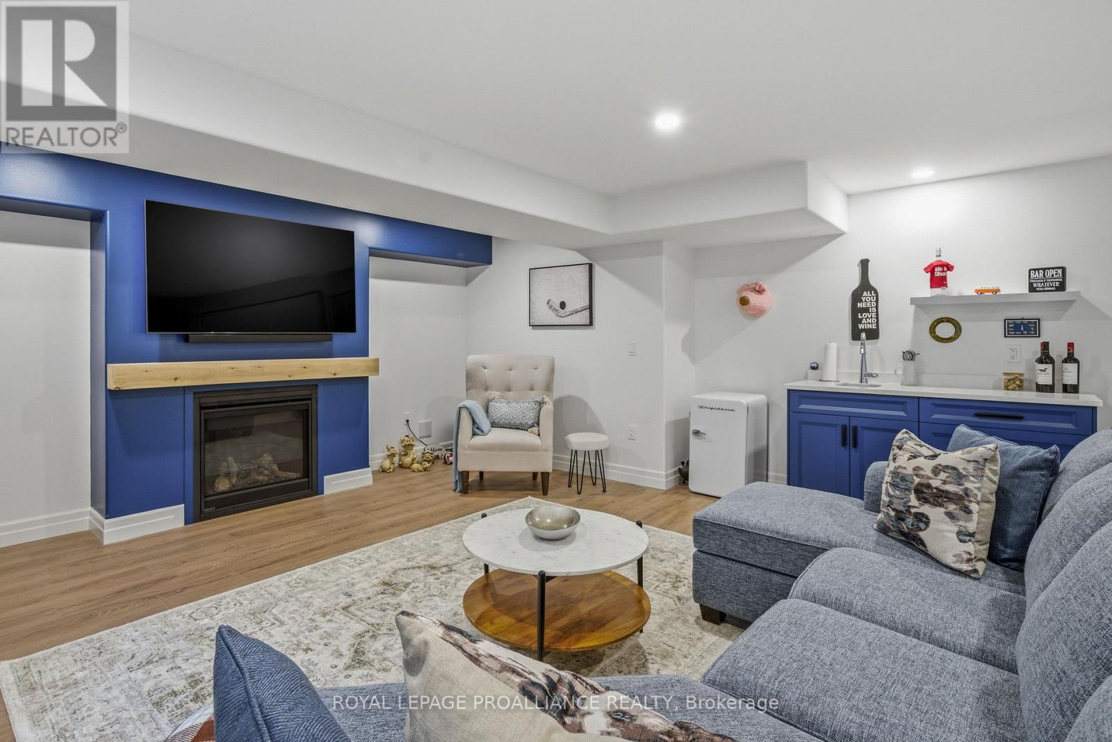 48 Deerview Drive, Quinte West, Ontario  K8V 0L8 - Photo 32 - X12950552