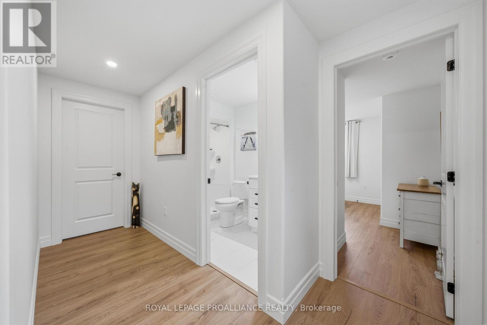 48 Deerview Drive, Quinte West, Ontario  K8V 0L8 - Photo 36 - X12950552