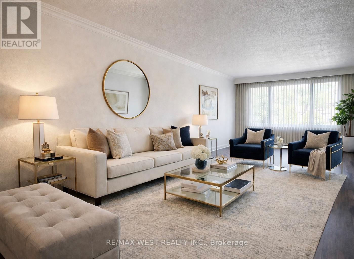 25 Bimini Crescent, Toronto, Ontario  M3N 1S1 - Photo 2 - W12902768