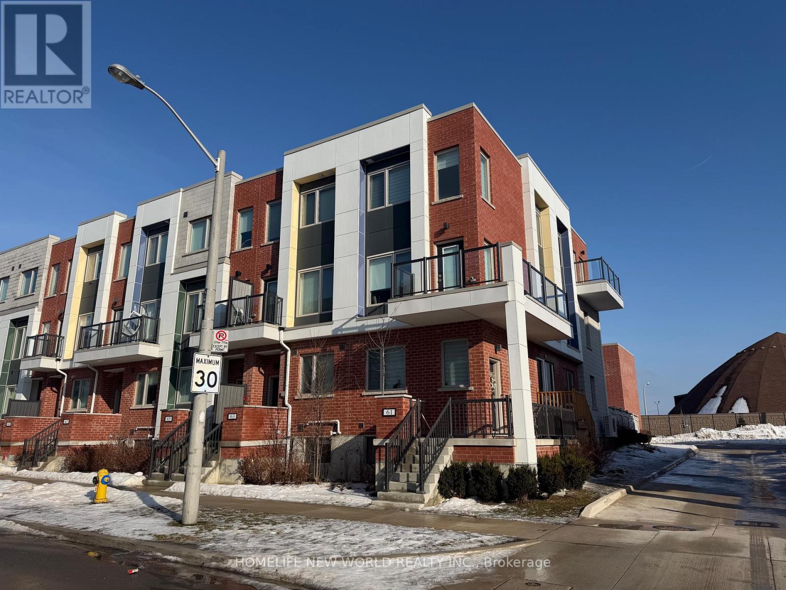 (BSMT) - 61 WILLIAM DUNCAN ROAD, Toronto, Ontario