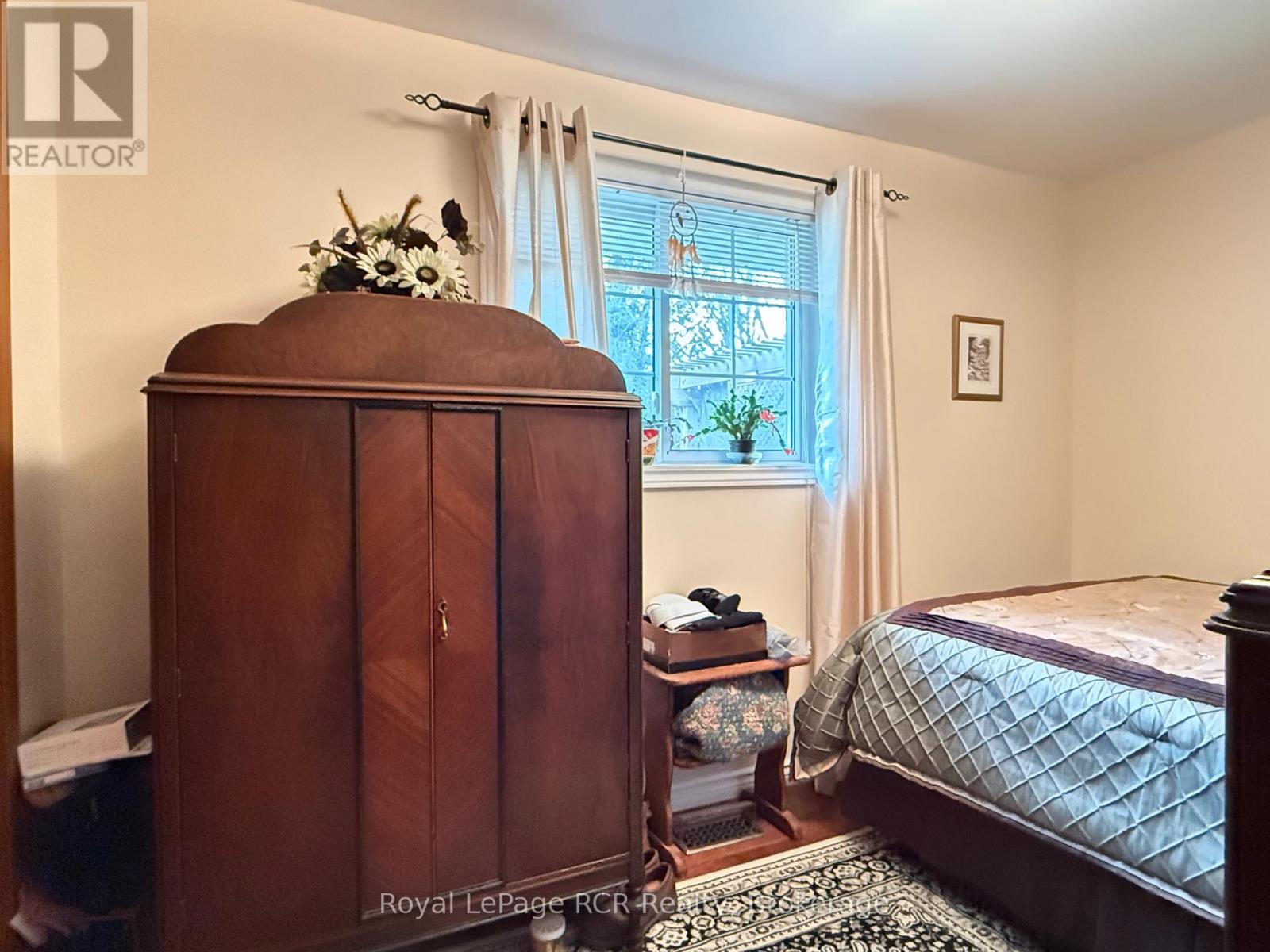 665 17th Street E, Owen Sound, Ontario  N4K 2A1 - Photo 12 - X12950354