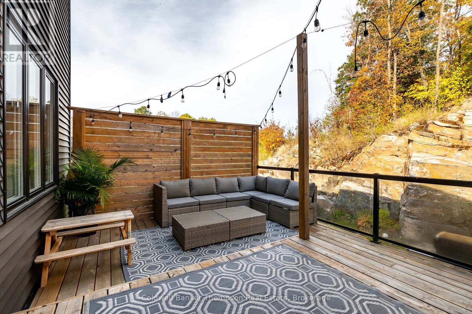 11 Cascade Lane, Huntsville, Ontario  P1H 1Y3 - Photo 9 - X12950410