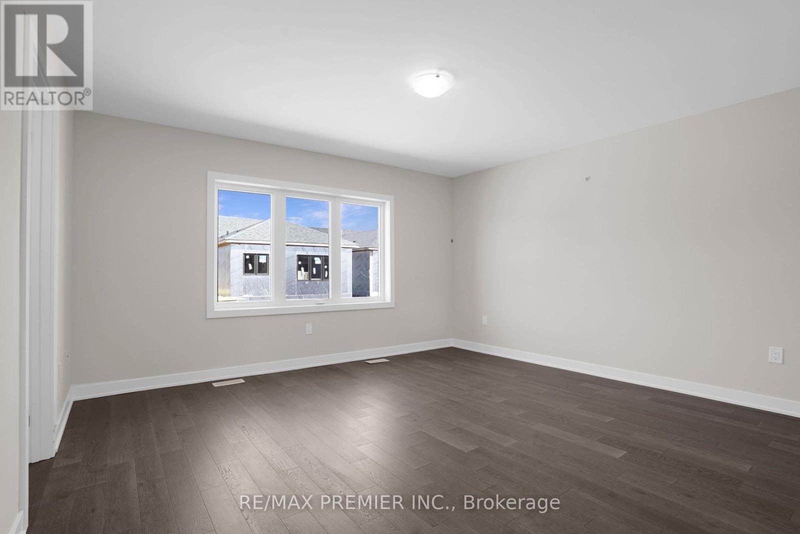 28 Downriver Drive, Welland, Ontario  L3B 0M5 - Photo 33 - X12942002